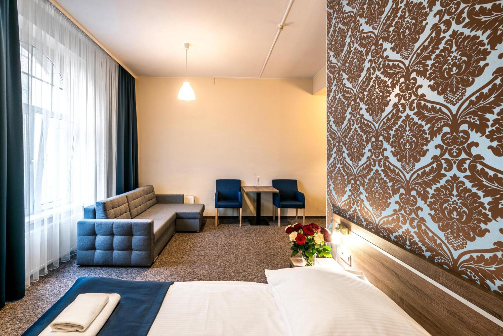 Hotel Lothus Wroclaw Exterior photo