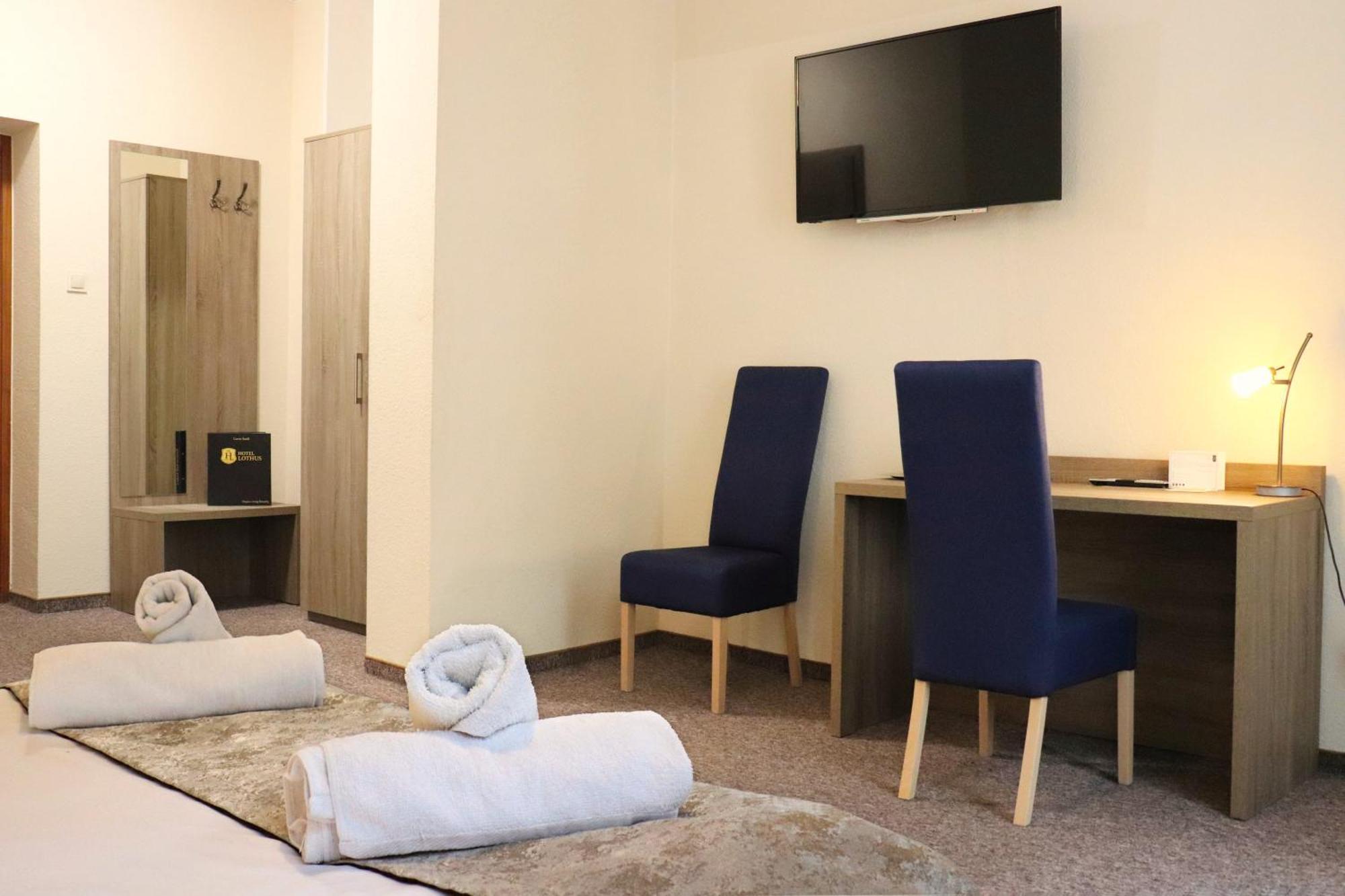 Hotel Lothus Wroclaw Exterior photo